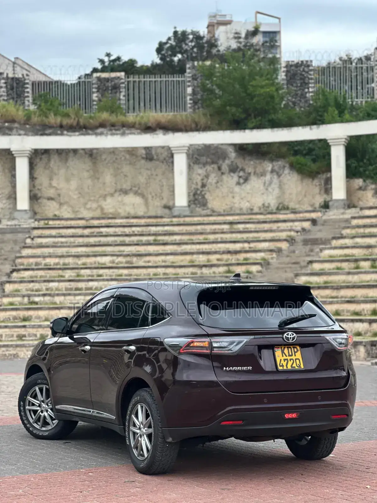 Toyota Harrier 2017 Maroon