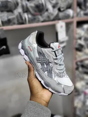 Asics Gel Nyc Sneakers