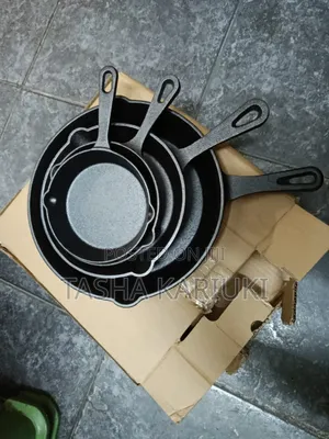 High Quality Cast Iron Pan 4pcs