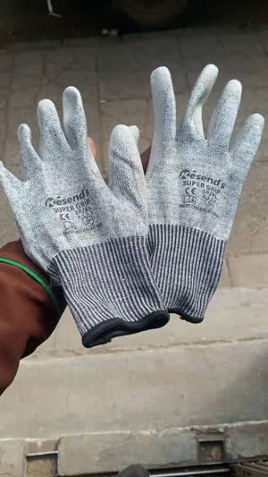 Cut Resistant Hand Gloves