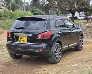 Nissan Dualis 2012 Black