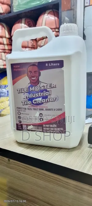 Perfect Tile Cleaner