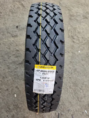750 R16 Dunlop Tires (Japan)