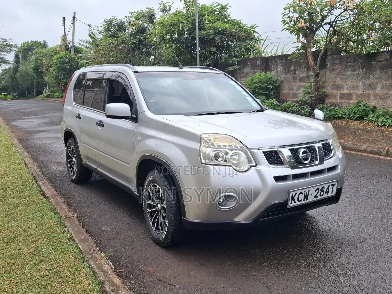 Nissan X-Trail 2012 Silver