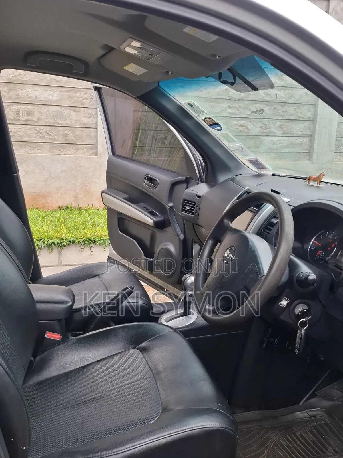 Nissan X-Trail 2012 Silver