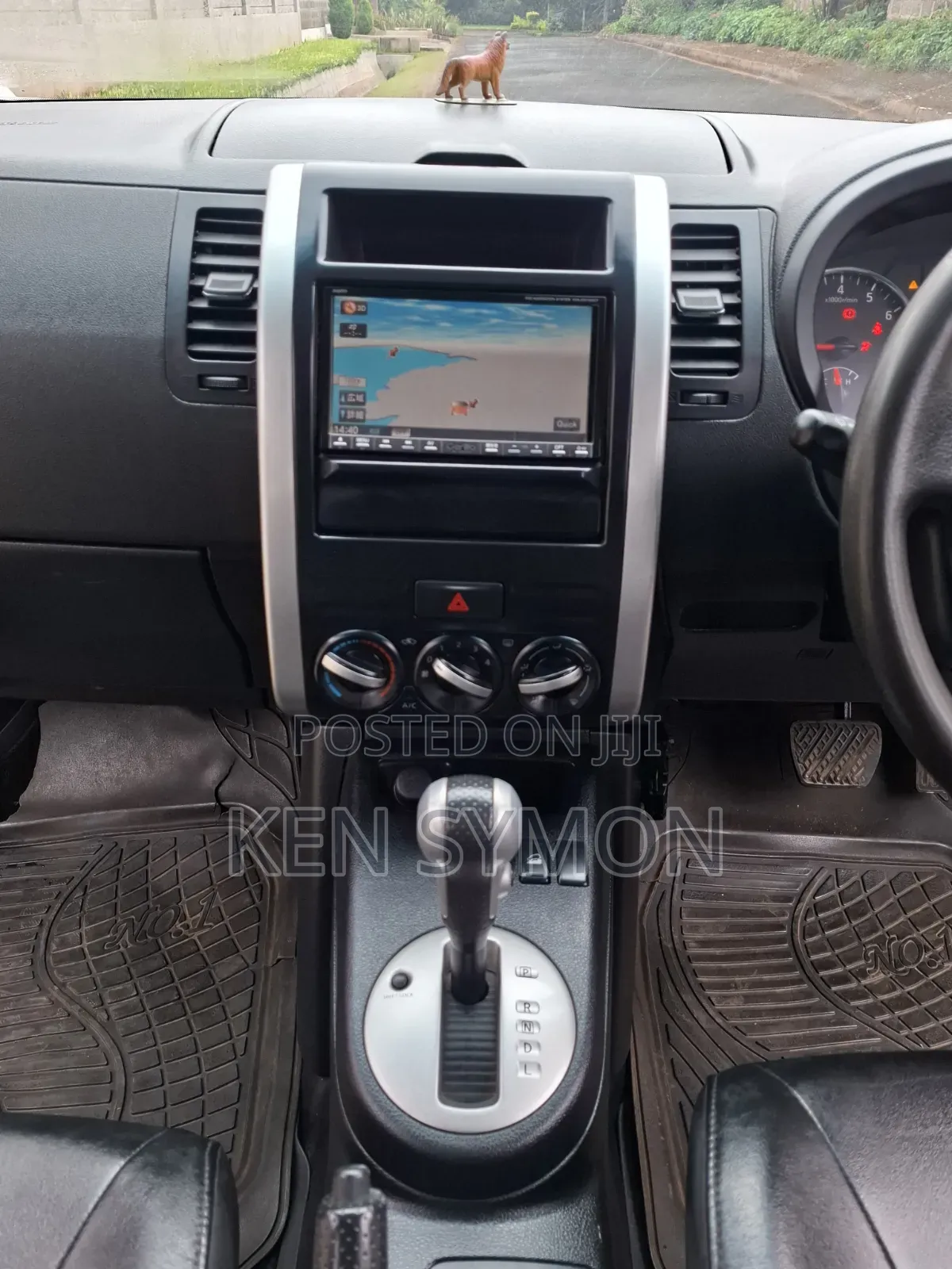 Nissan X-Trail 2012 Silver