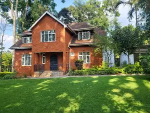 5bdrm House in Rosslyn for rent