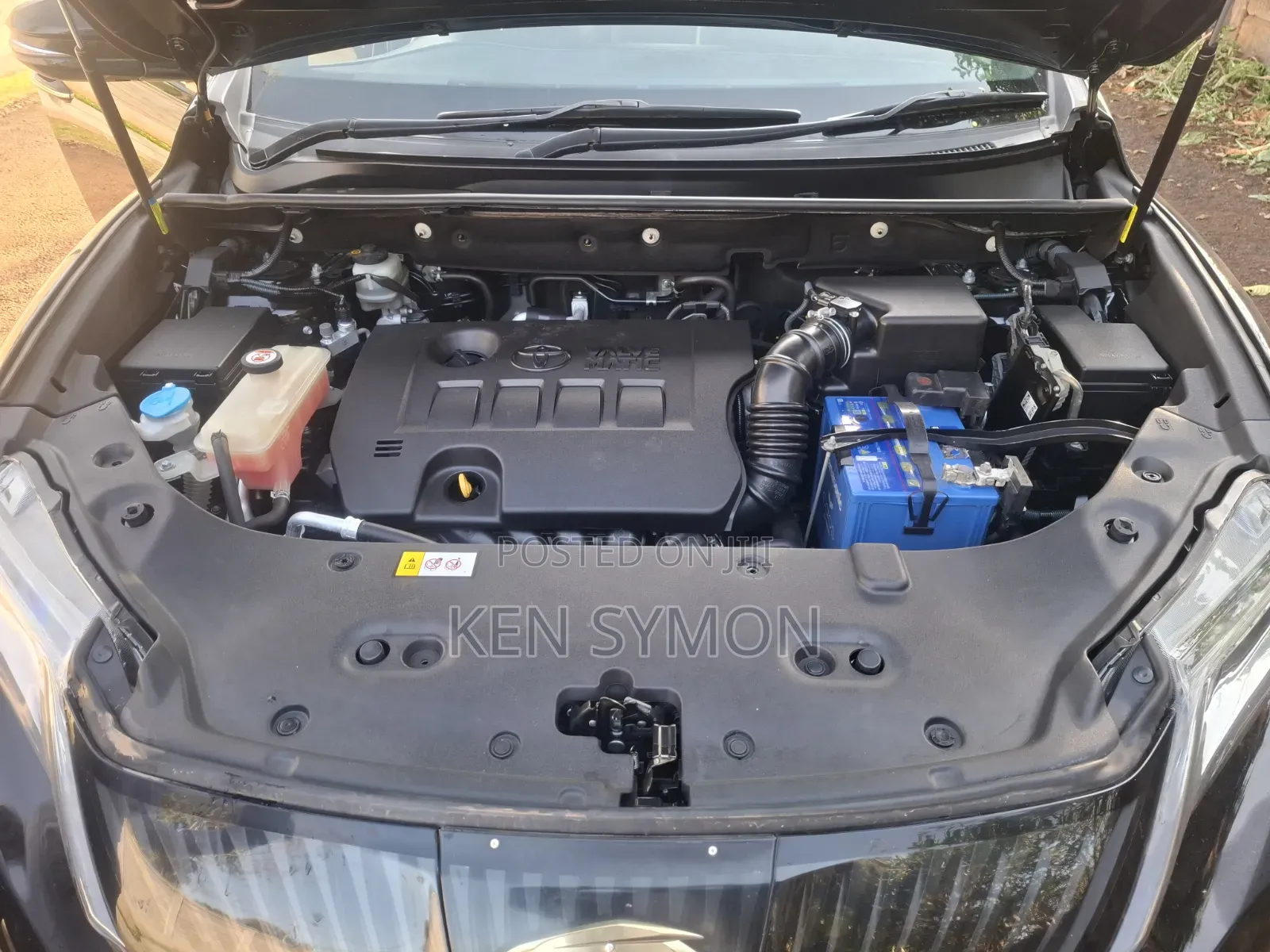 Toyota Harrier 2.0 2017 Matt Black