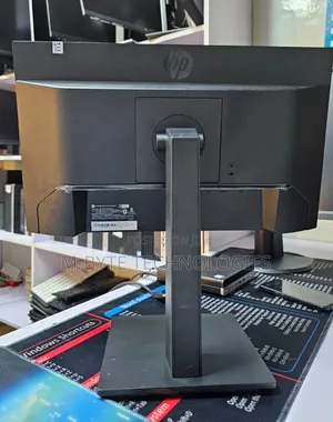 Hp P22 G4 Monitor