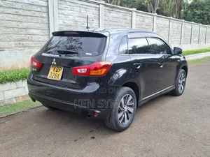 Mitsubishi RVR 2016 Black