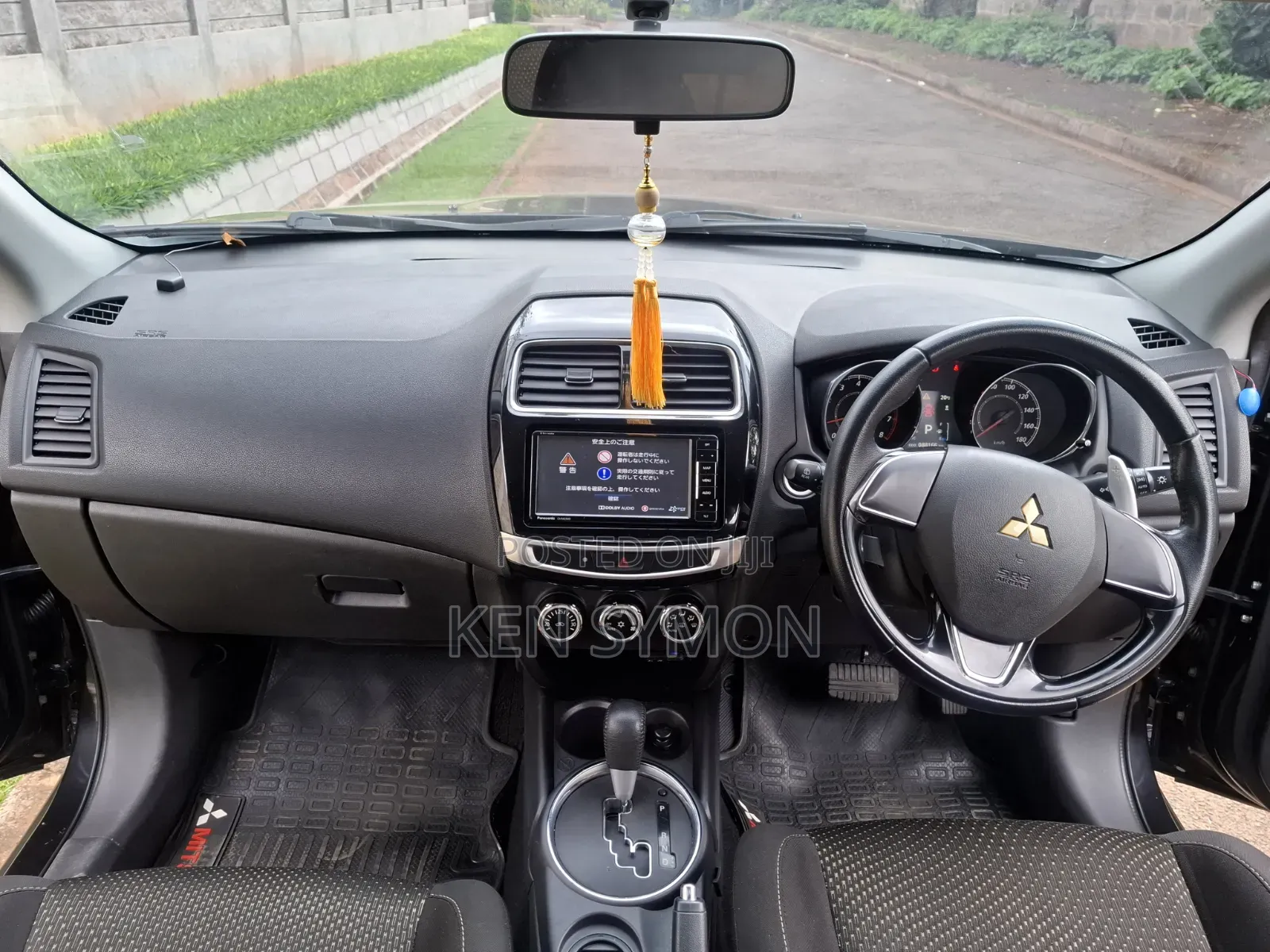 Mitsubishi RVR 2016 Black