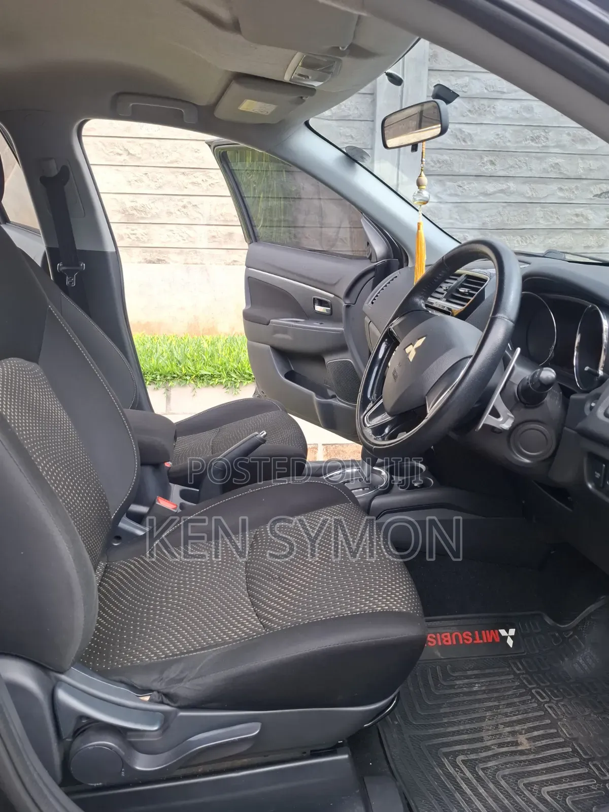Mitsubishi RVR 2016 Black