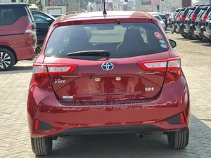 Toyota Vitz 2019 Red