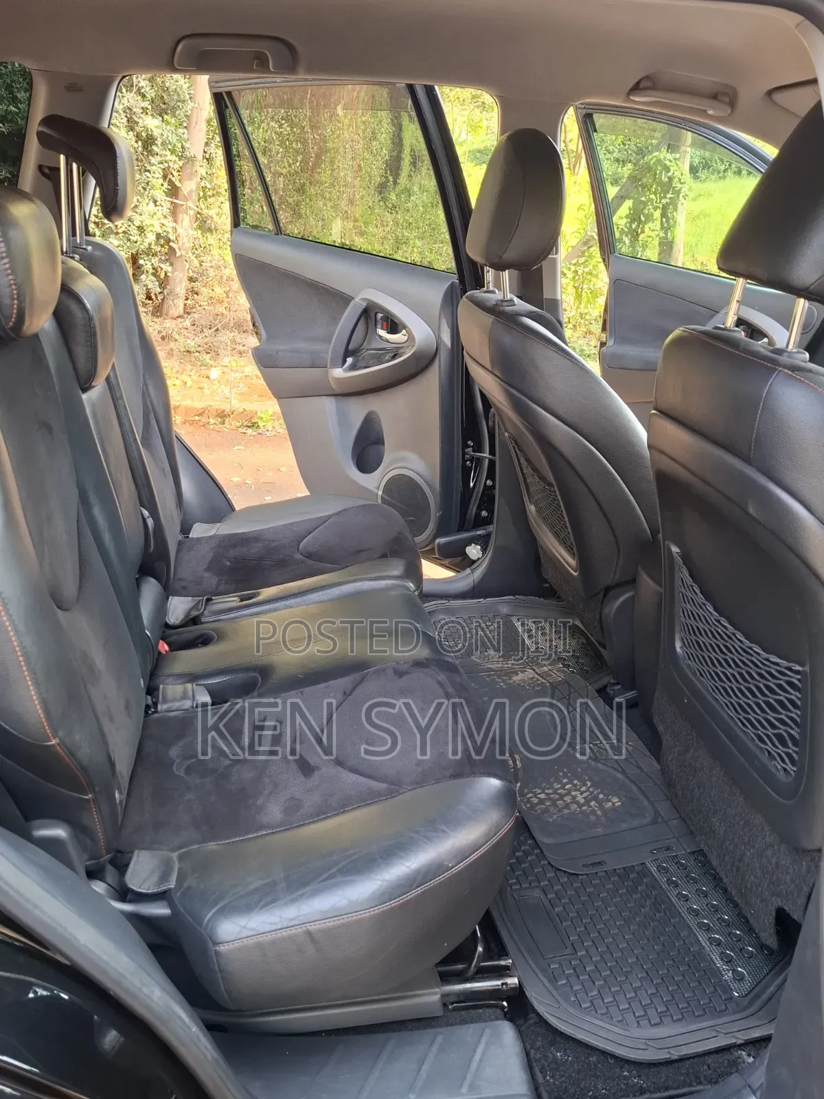 Toyota Vanguard 2013 Black
