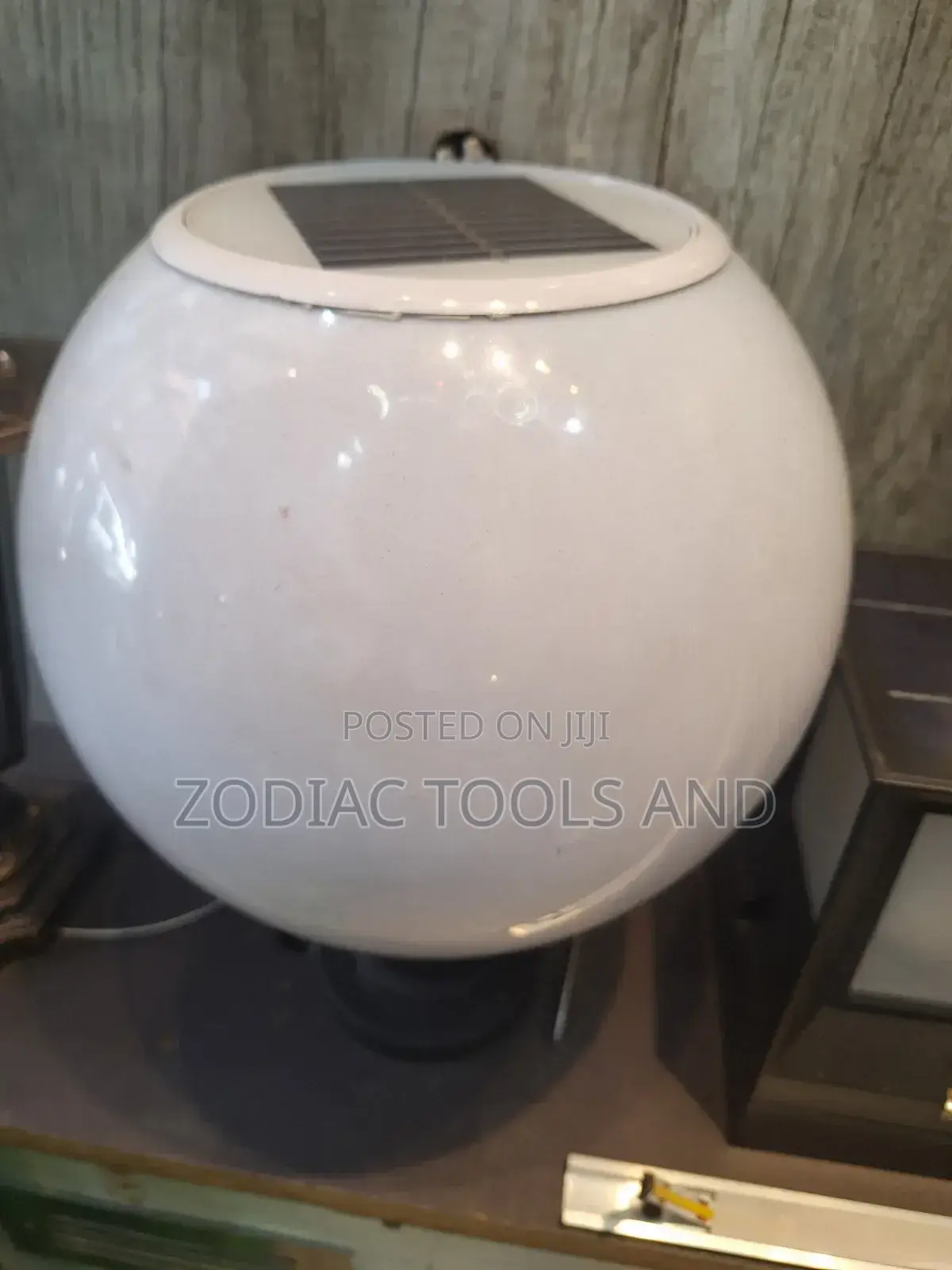 Solar Gate Light