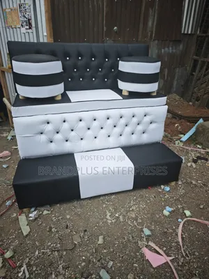 White and Black Pedicure Seat