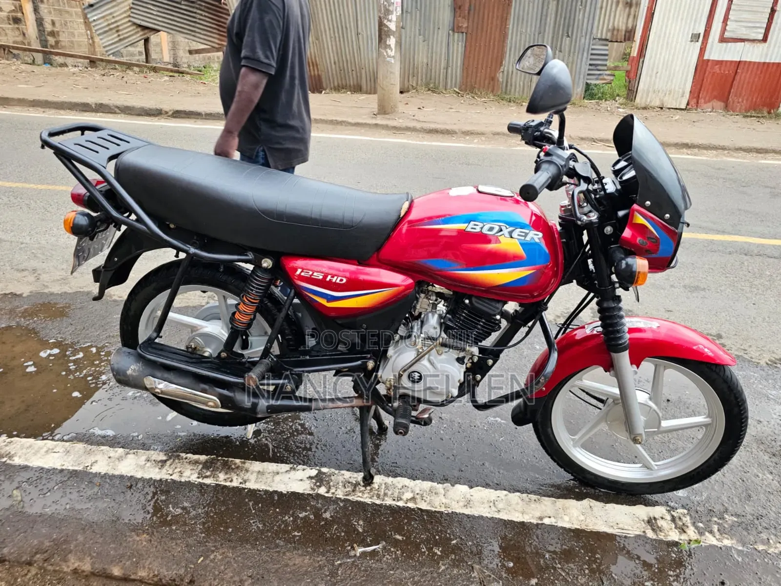 Bajaj Boxer 150 UG 2025 Red