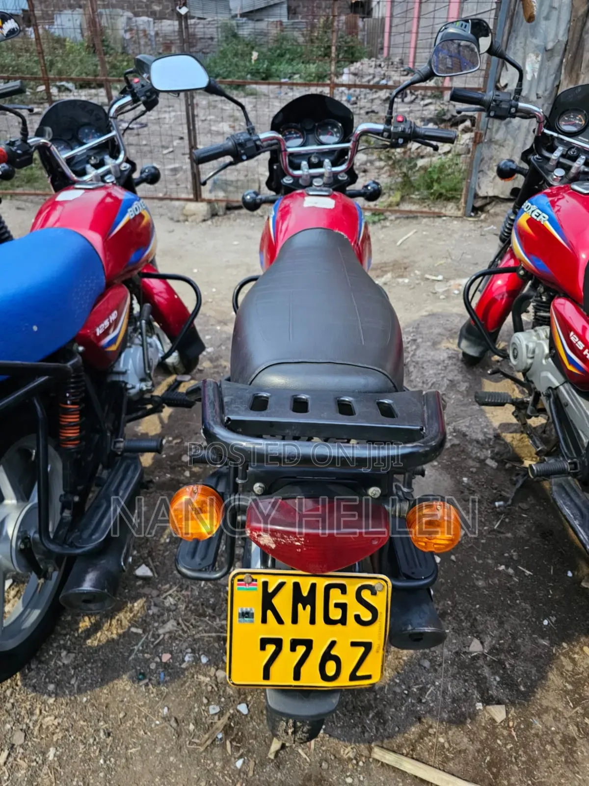 Bajaj Boxer 150 UG 2025 Red