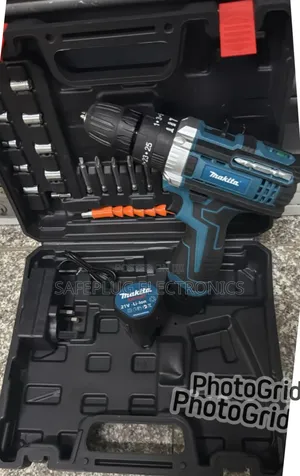 Makita 21v Cordless Drill Set With Toolbox