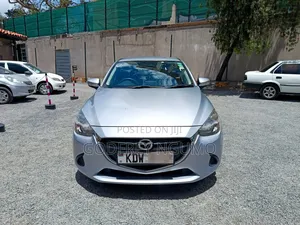 Mazda Demio 2019 Silver