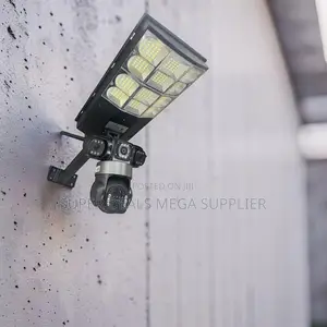 Outdoor 20mp 4g PTZ Multiple Lens Solar Camera With Solar Street Light
