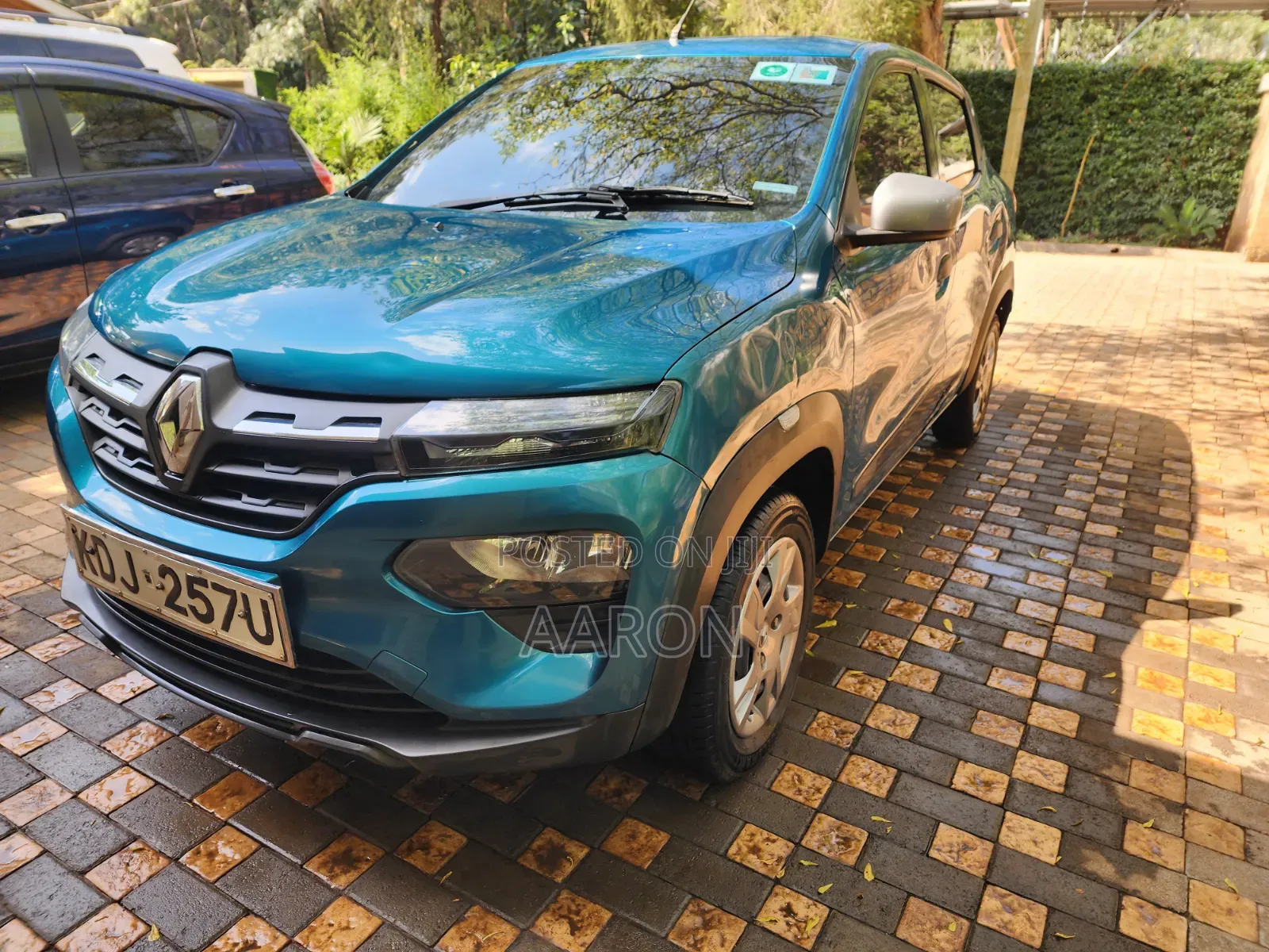 Renault Kwid 2020 Green