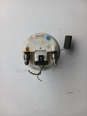 Fuelpump Mitsubishi Carisma