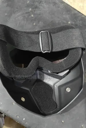 Tactical Mask and Goggles Set