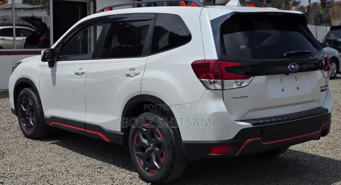 Subaru Forester 2019 White