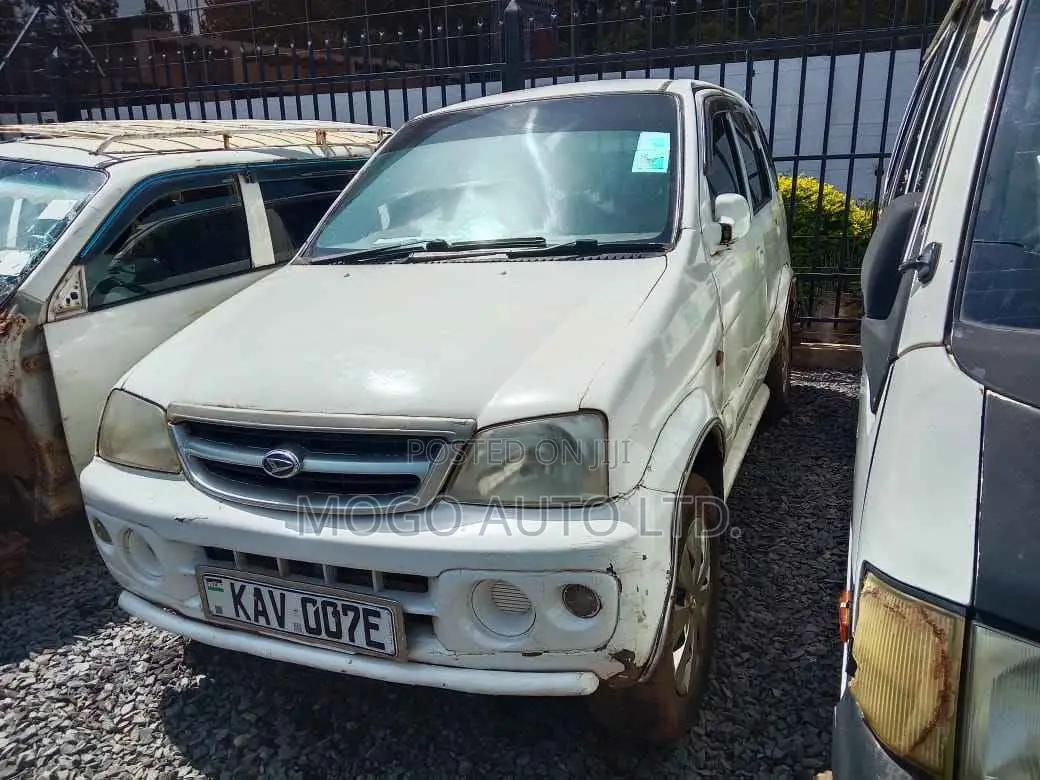 Daihatsu Terios 2005 White