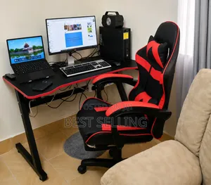 Classic Gaming Table and Gaming Chair