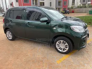 Toyota Passo 1.0 FWD 2019 Green