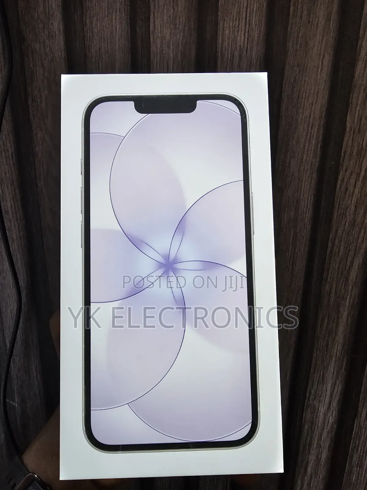 New Apple iPhone 17e 256 GB White