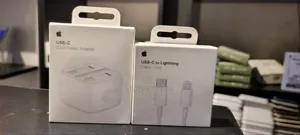 Original Apple 20w Usb-C Fast Charger + Usb-C to Lightning Cable