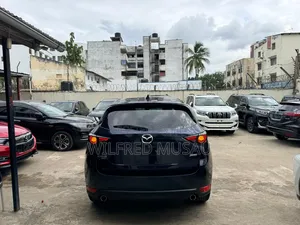 Mazda CX-5 2020 Blue