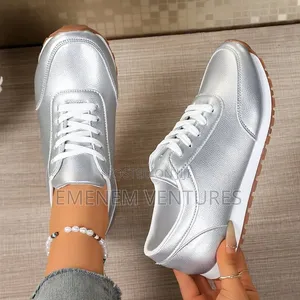 Ladies Wipe and Go Sneakers