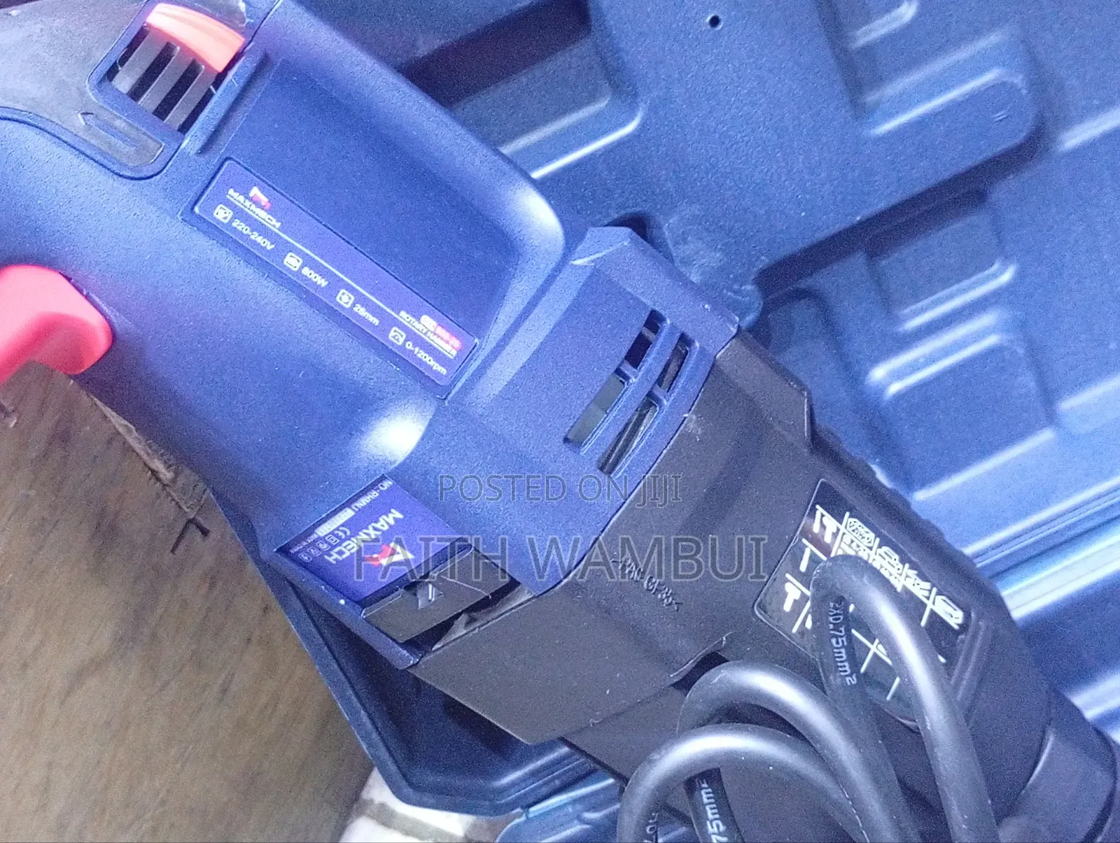 800 Watts Maxmech Rotary Hammer With Bits
