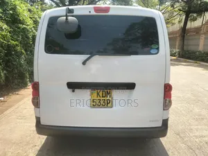 Nissan NV200 2015 White