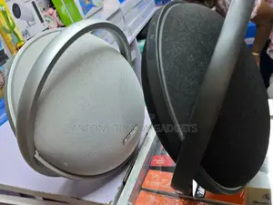 Harman Kardon Onyx Studio 8 Portable Bluetooth Speaker Hi-Fi