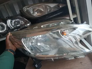 Nissan Note E12 Headlight