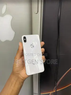 Apple iPhone XS Max 64 GB White
