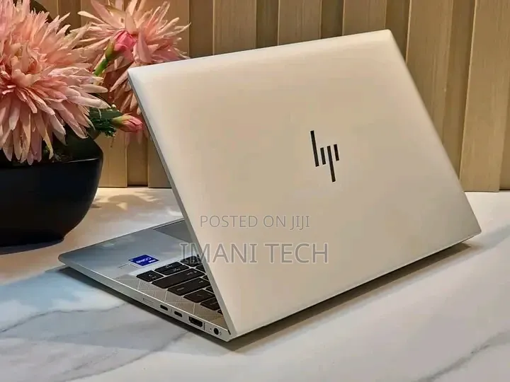 Laptop HP EliteBook 830 G7 8GB Intel Core i5 SSD 256GB