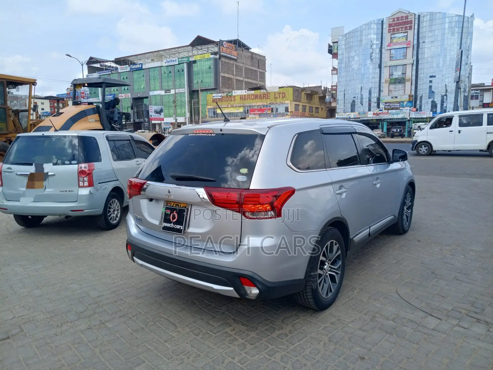 Mitsubishi Outlander 2016 Silver