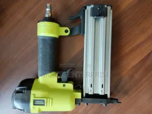 Portable Nailer Air Gun/ Pneumatic Gun