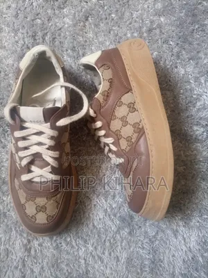 Gucci Sneakers