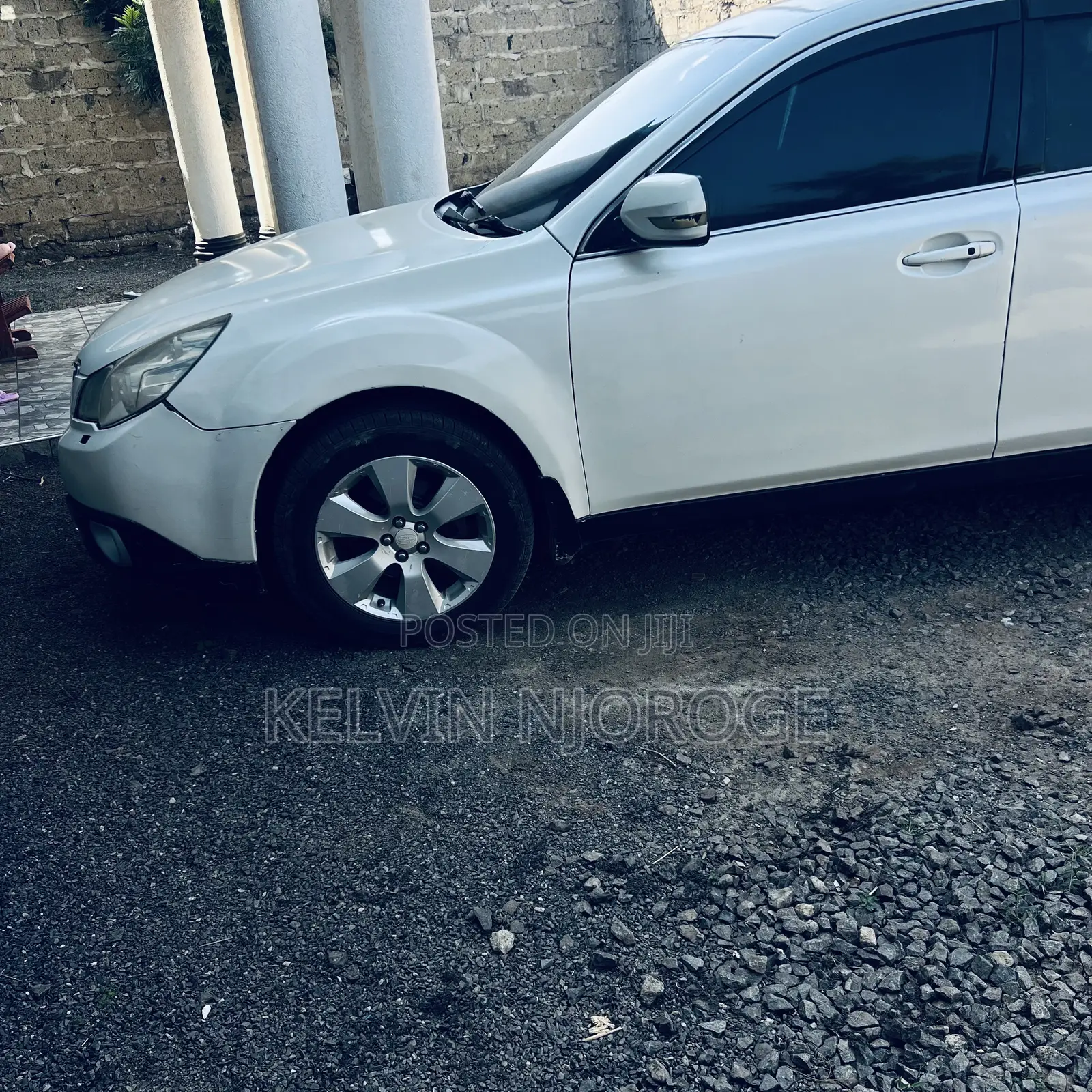 Subaru Outback 2009 White