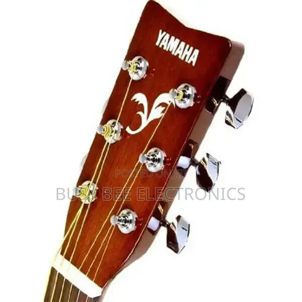 Yamaha F310NT
Acoustic Guitar