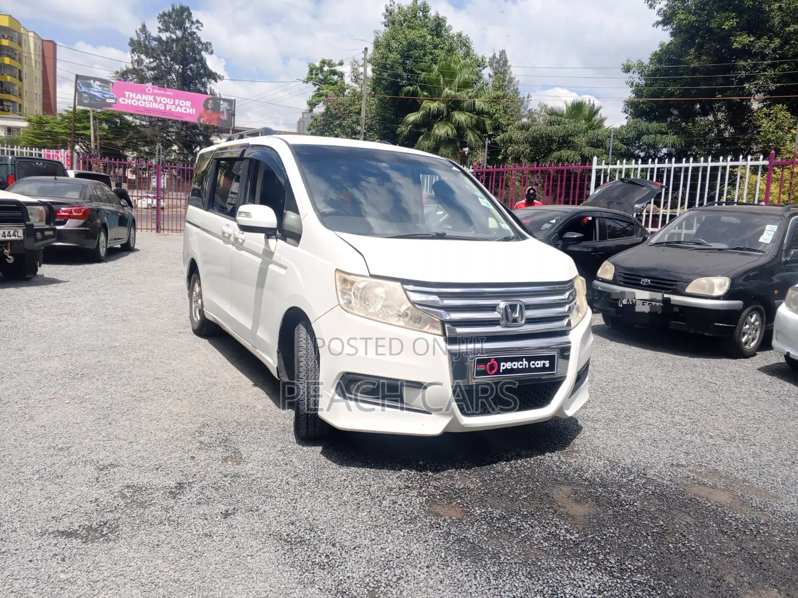 Honda Stepwgn 2014 White