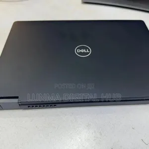 Laptop Dell Latitude 5400 8GB Intel Core i7 SSD 256GB