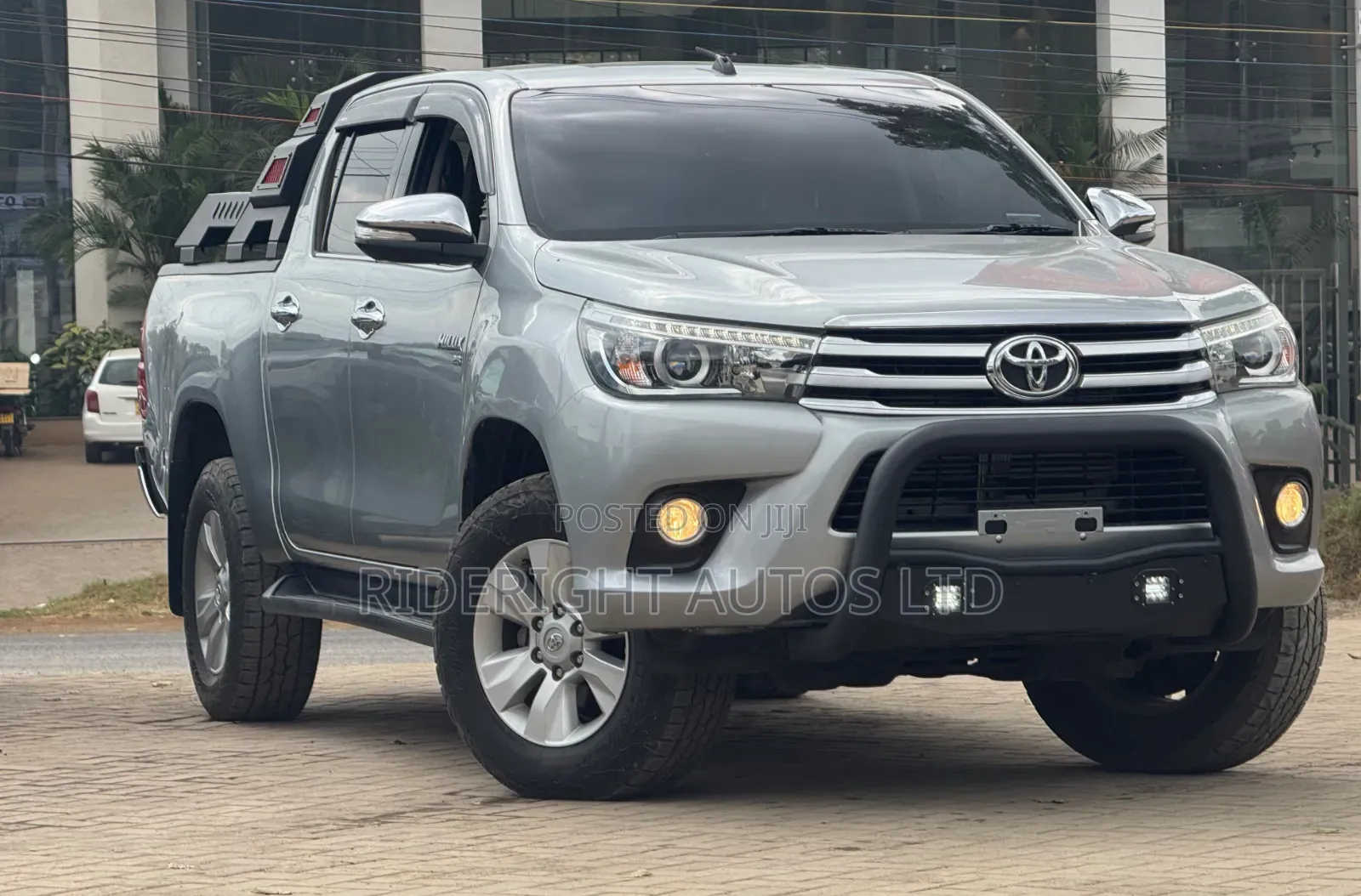 Toyota Hilux 2017 Silver